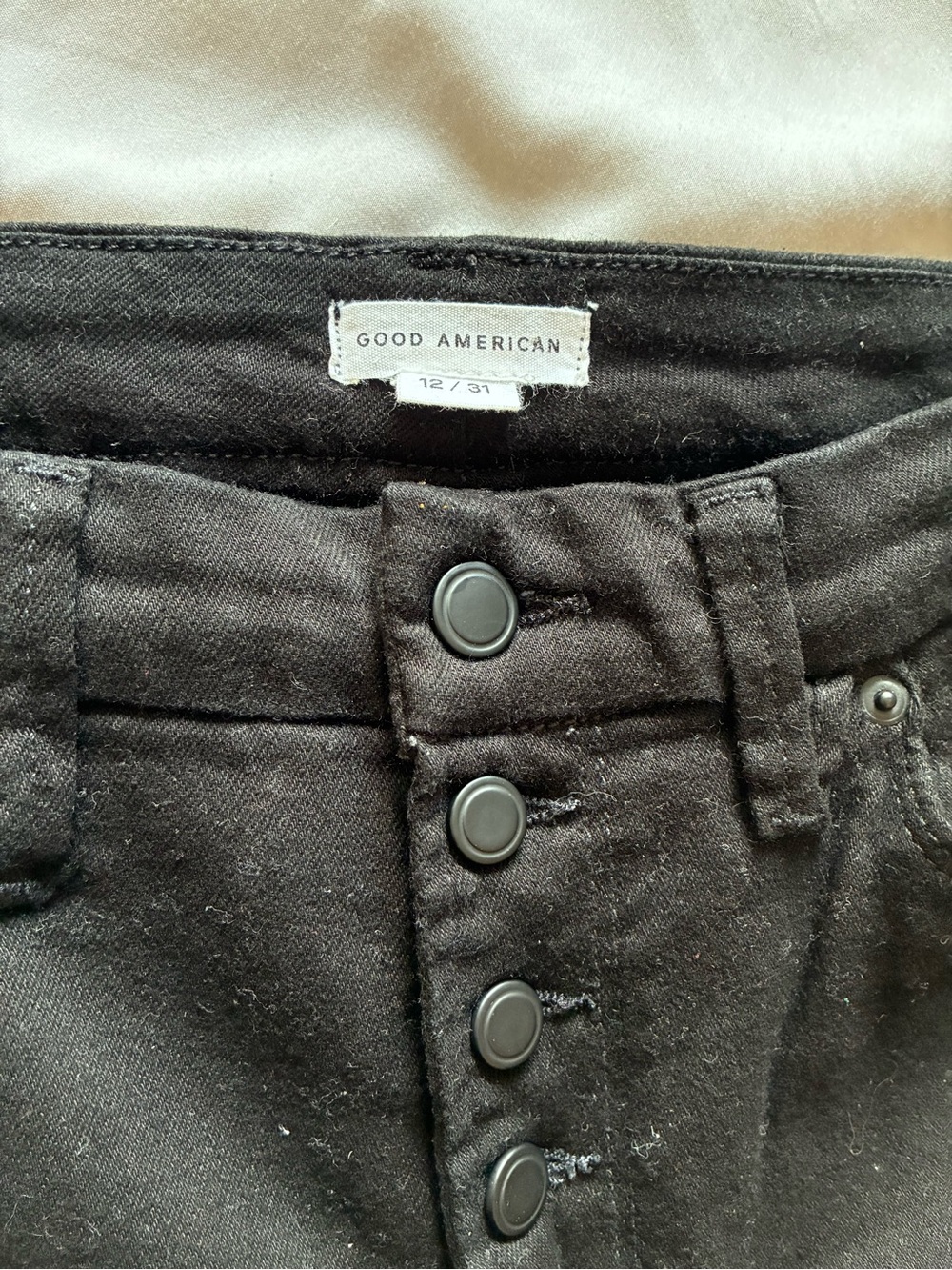 Good American Black Button-Fly Jeans - Picture 2 of 4